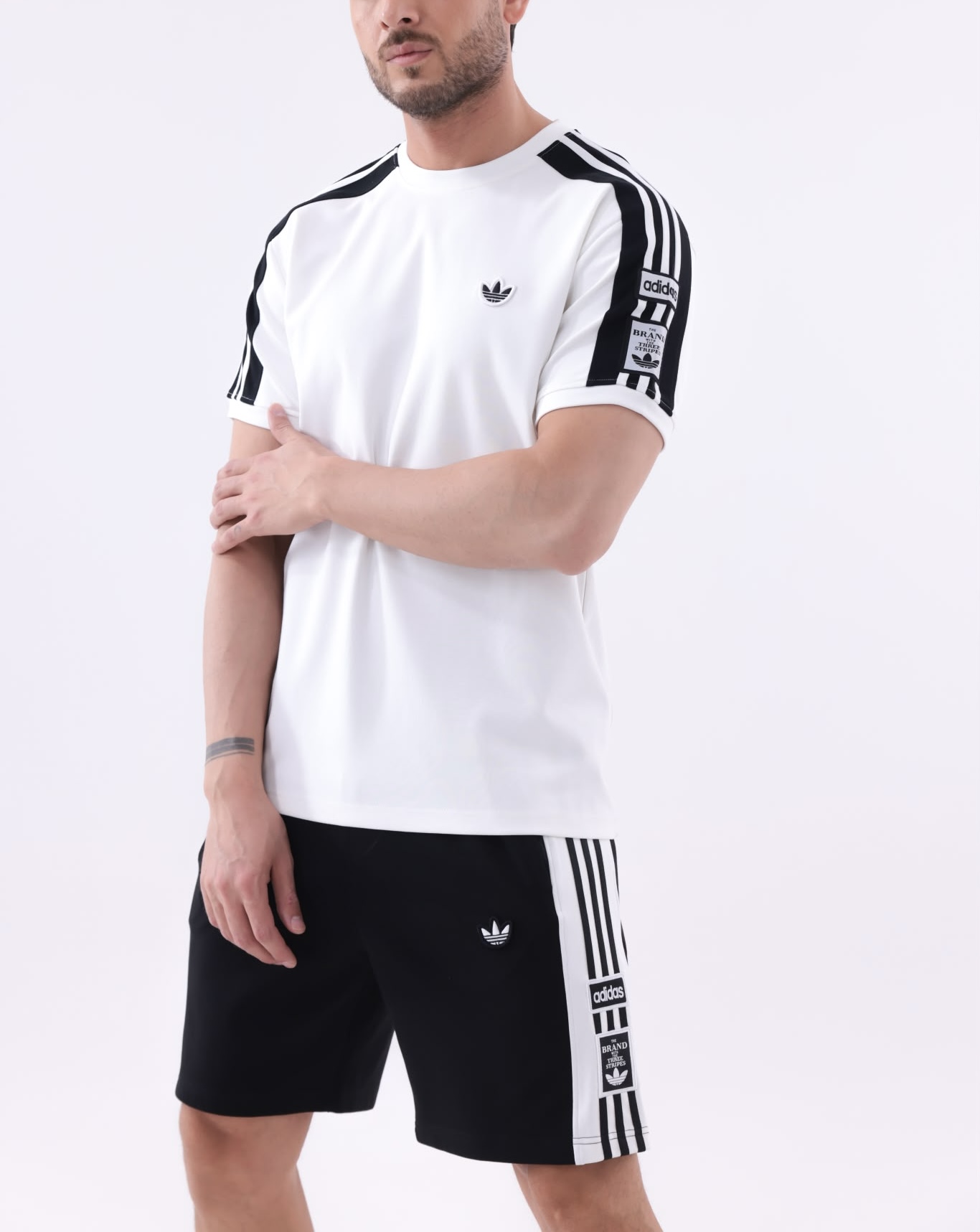 Erkek Beyaz-Siyah Çizgili Premium Spor Takım